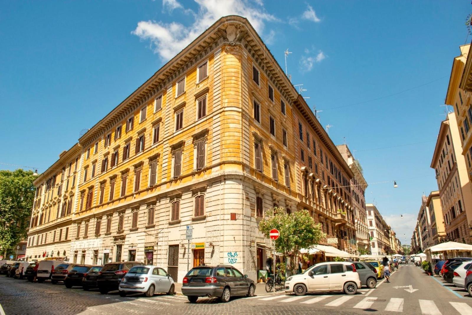 Alberto Vatican House Rome Exterior photo